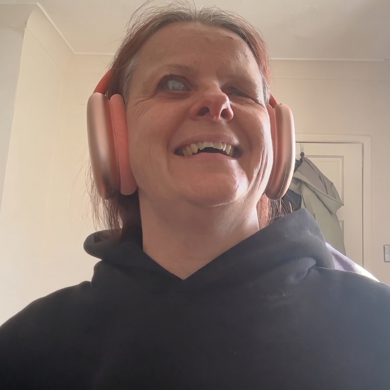 Featured Image for the latest post: Making Everyday Shopping Easier: Kerry, Tesco, and Meta AI Glasses